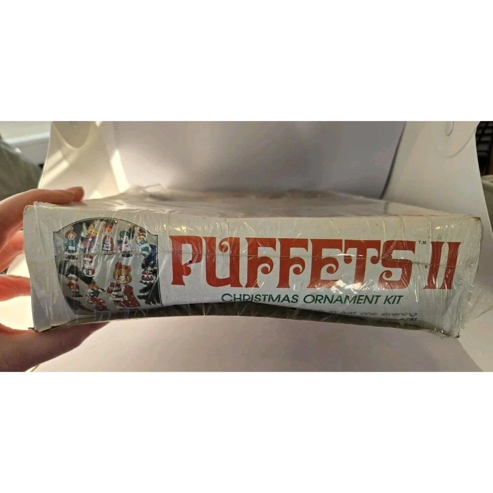 N/A vintage puffets
